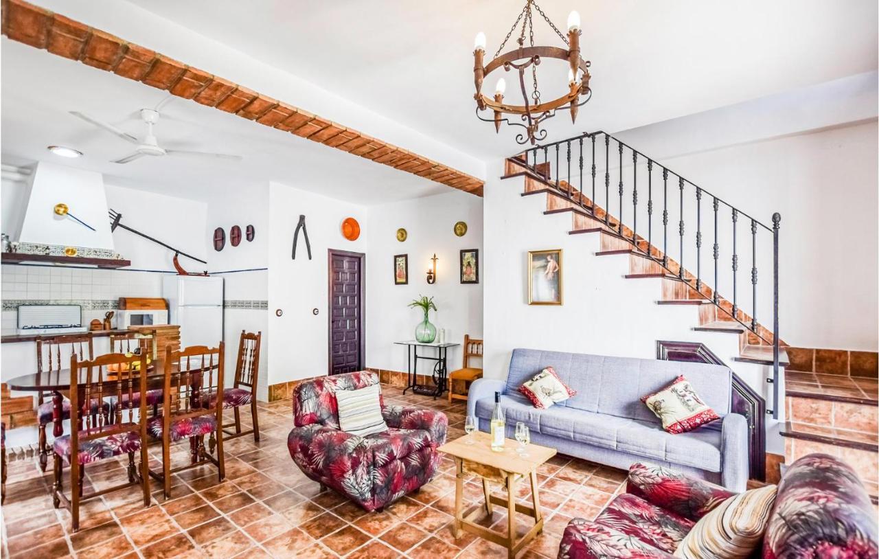 3 Bedroom Awesome Home In 루테 외부 사진