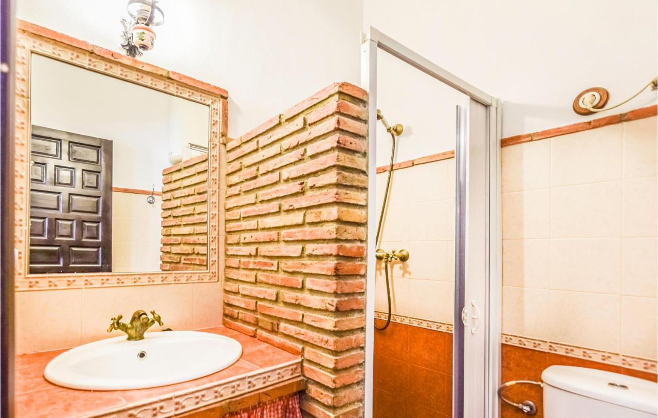 3 Bedroom Awesome Home In 루테 외부 사진